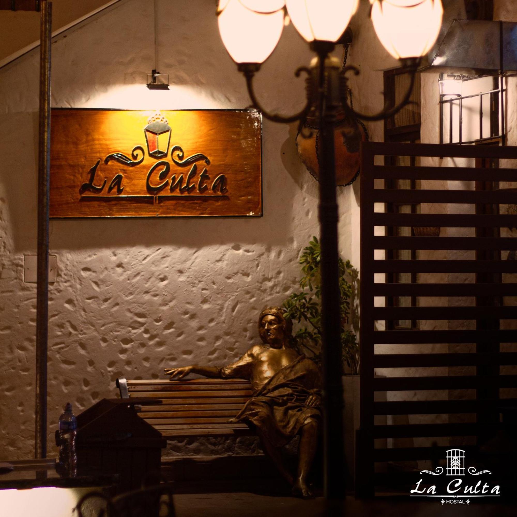 La Culta Centro Cultural Y Hostal Sucre Buitenkant foto